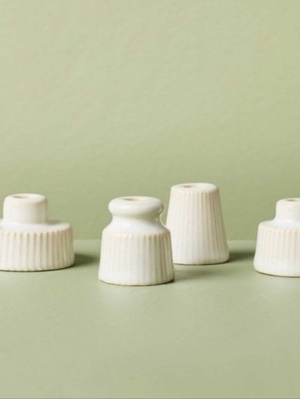 NIB Magnolia Hearth & Hand Set of 4 Mini Ceramic Taper Candle Holders - Picture 3 of 4